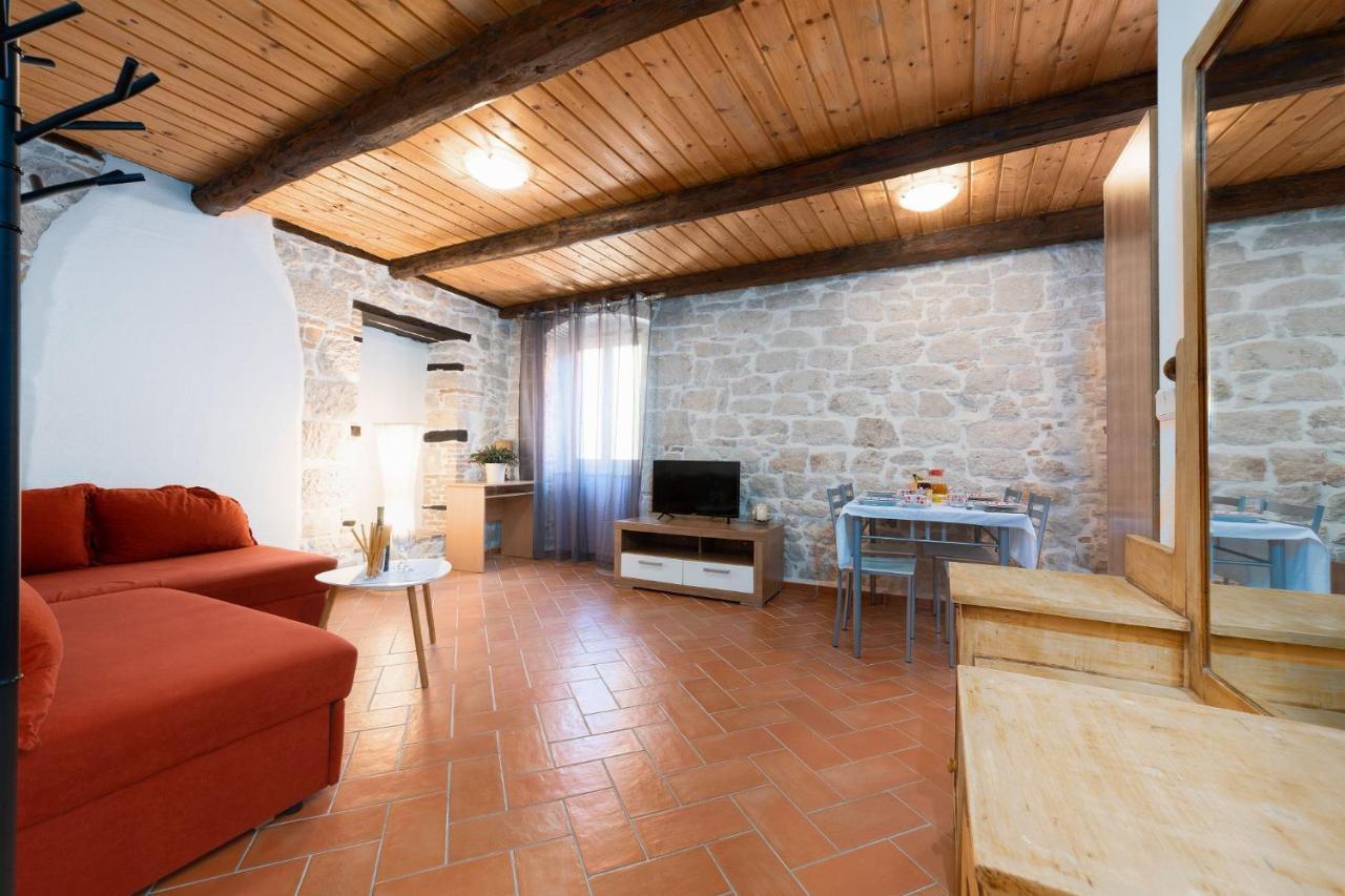 Perla Apartment *