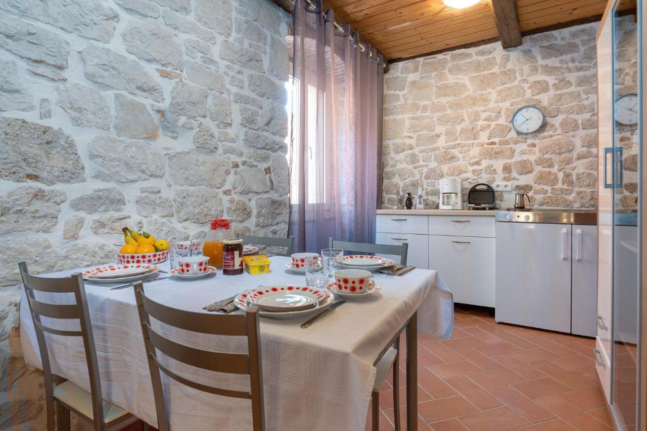 Apartment Perla *
